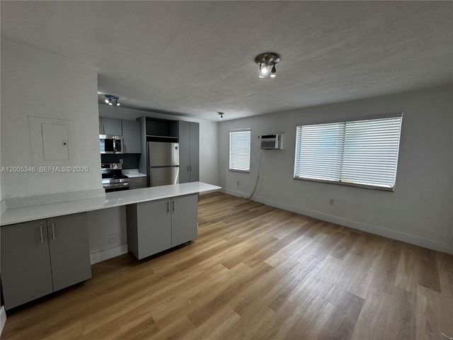 7928 Harding Ave 7, Miami Beach, FL 33141