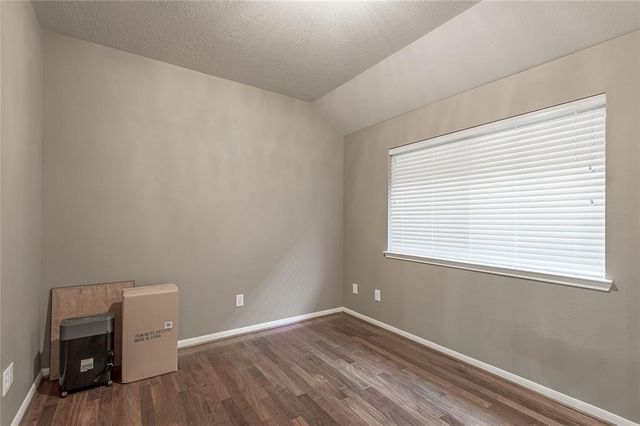 120 Fairway View Lane, Conroe, TX 77356