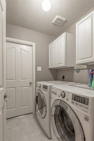 120 Fairway View Lane, Conroe, TX 77356