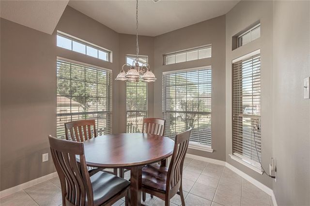 120 Fairway View Lane, Conroe, TX 77356