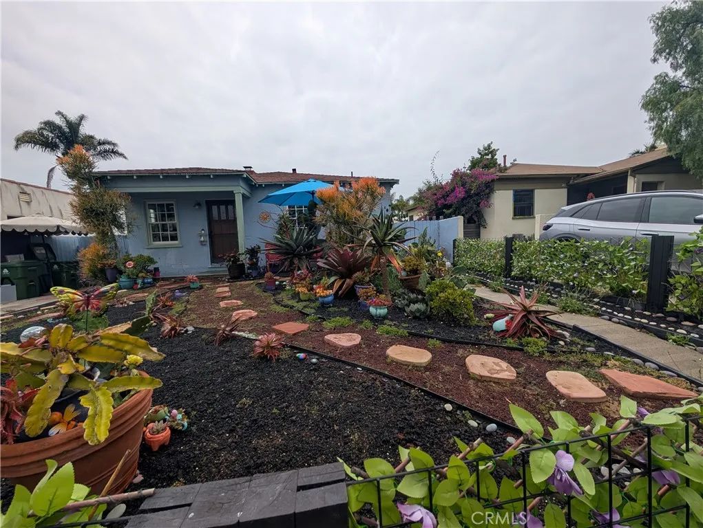 3771 Boise Avenue A, Los Angeles, CA 90066