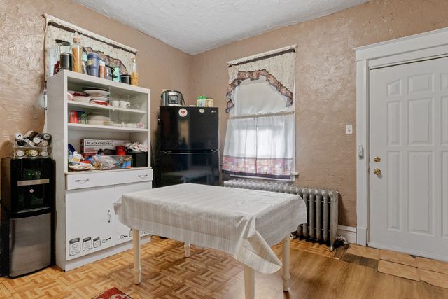 744 N Long Avenue, Chicago, IL 60644