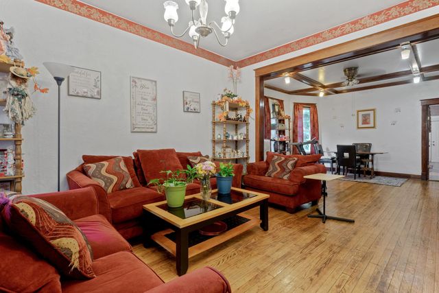 744 N Long Avenue, Chicago, IL 60644