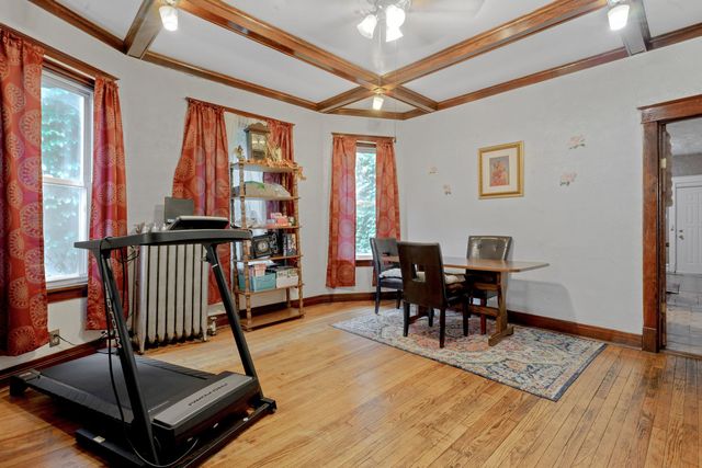 744 N Long Avenue, Chicago, IL 60644