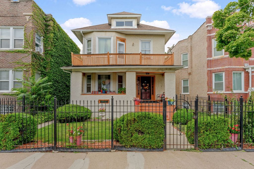 744 N Long Avenue, Chicago, IL 60644