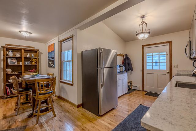 3191 Route 30, Dorset, VT 05251