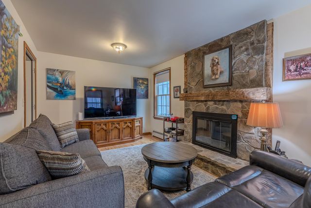 3191 Route 30, Dorset, VT 05251