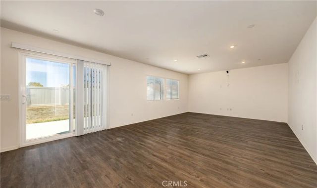 1455 Honor Way, Hemet, CA 92543