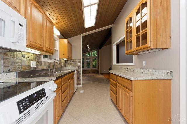 3622 Lobelia Drive, Blue Ash, OH 45241