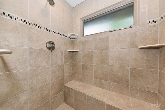 3622 Lobelia Drive, Blue Ash, OH 45241