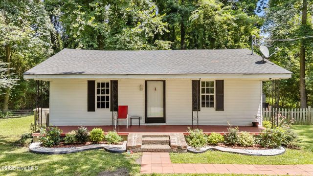 3303 N Jefferson Street, Fountain, NC 27829