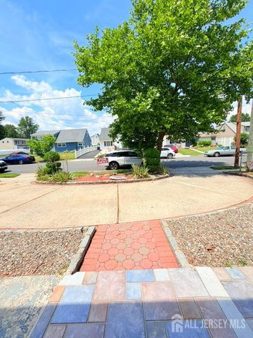 68 Daniel Street, Carteret, NJ 07008