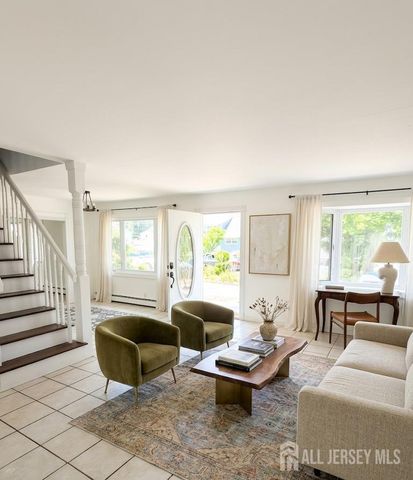 68 Daniel Street, Carteret, NJ 07008