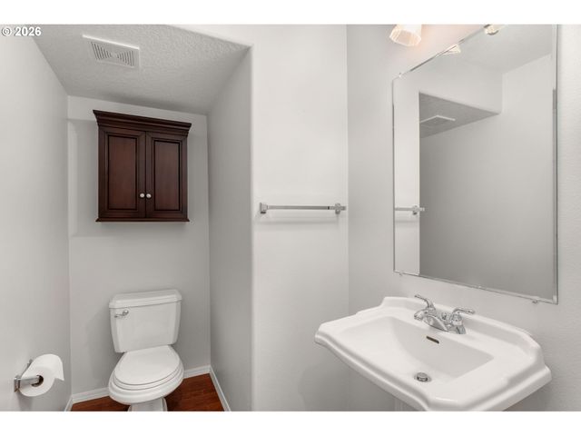 782 Ne 61ST Ave, Hillsboro, OR 97124