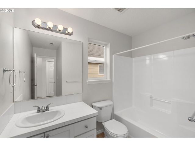 782 Ne 61ST Ave, Hillsboro, OR 97124