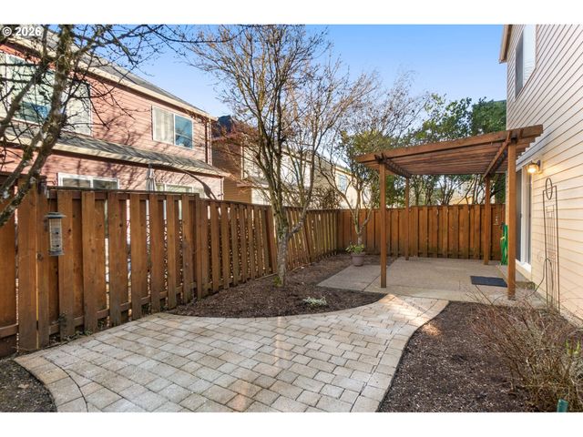 782 Ne 61ST Ave, Hillsboro, OR 97124