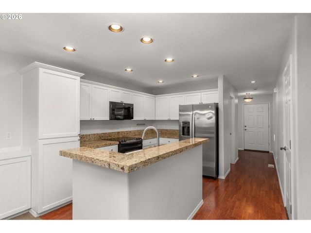 782 Ne 61ST Ave, Hillsboro, OR 97124