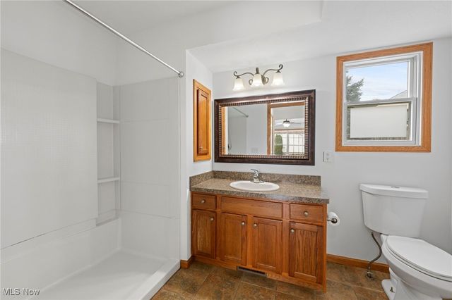 38606 Granite Drive, Willoughby, OH 44094