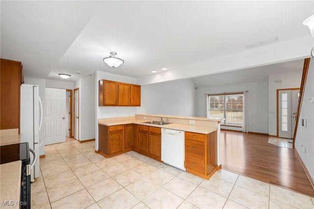 38606 Granite Drive, Willoughby, OH 44094