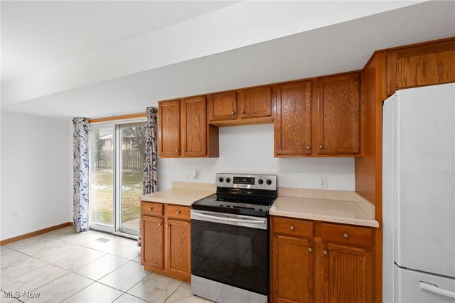 38606 Granite Drive, Willoughby, OH 44094