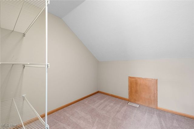 38606 Granite Drive, Willoughby, OH 44094