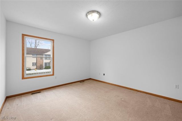 38606 Granite Drive, Willoughby, OH 44094