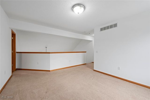 38606 Granite Drive, Willoughby, OH 44094