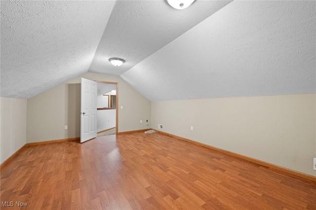 38606 Granite Drive, Willoughby, OH 44094