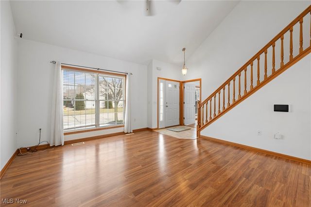 38606 Granite Drive, Willoughby, OH 44094