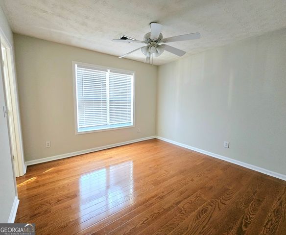 1822 Hayden Mill Court, Lawrenceville, GA 30043