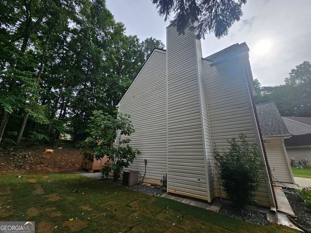 1822 Hayden Mill Court, Lawrenceville, GA 30043