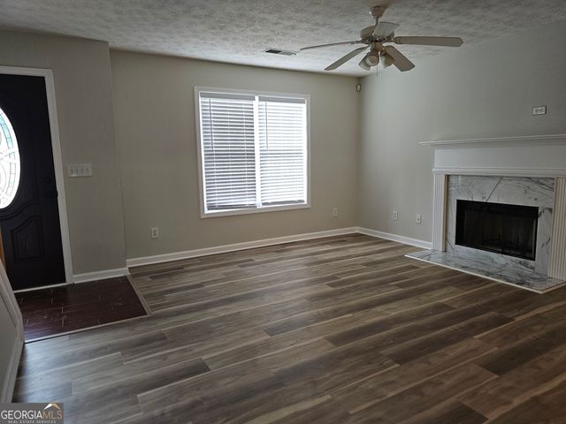 1822 Hayden Mill Court, Lawrenceville, GA 30043