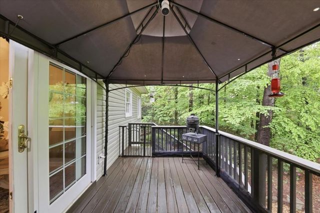 305 Pamela Place, Canton, GA 30115