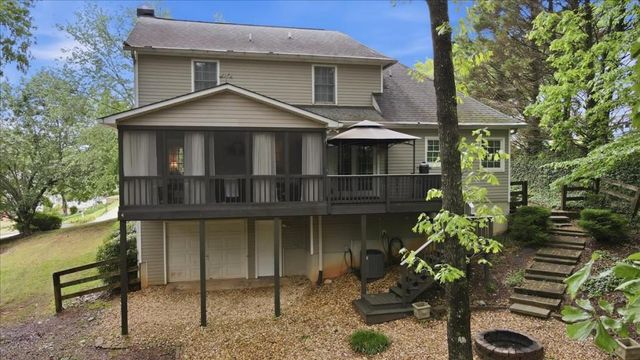 305 Pamela Place, Canton, GA 30115