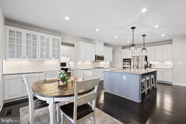 6468 BOB WHITE DR, Warrenton, VA 20187