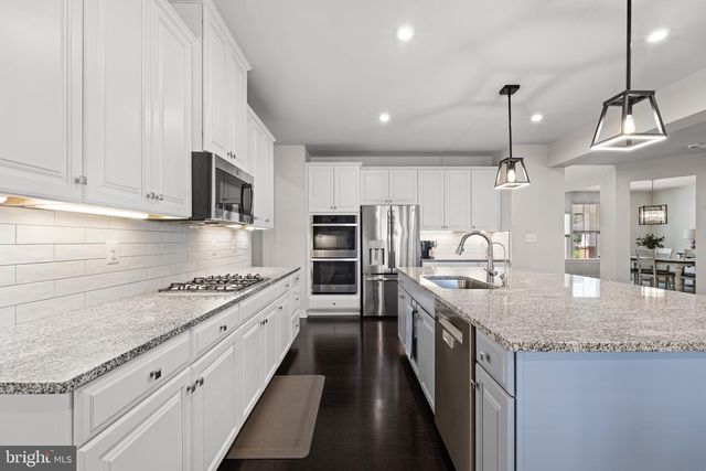 6468 BOB WHITE DR, Warrenton, VA 20187