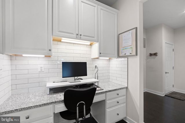 6468 BOB WHITE DR, Warrenton, VA 20187