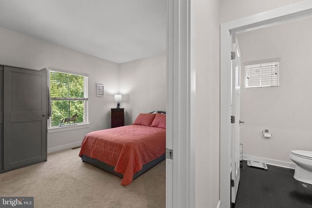 6468 BOB WHITE DR, Warrenton, VA 20187