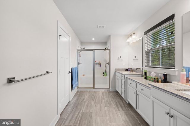 6468 BOB WHITE DR, Warrenton, VA 20187