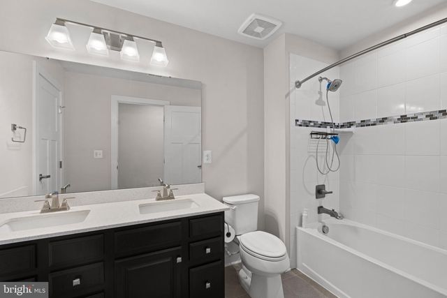 6468 BOB WHITE DR, Warrenton, VA 20187