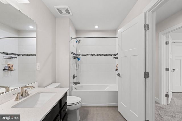 6468 BOB WHITE DR, Warrenton, VA 20187