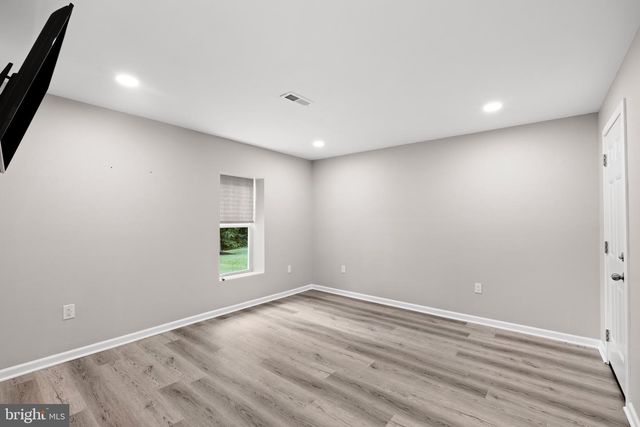 6468 BOB WHITE DR, Warrenton, VA 20187