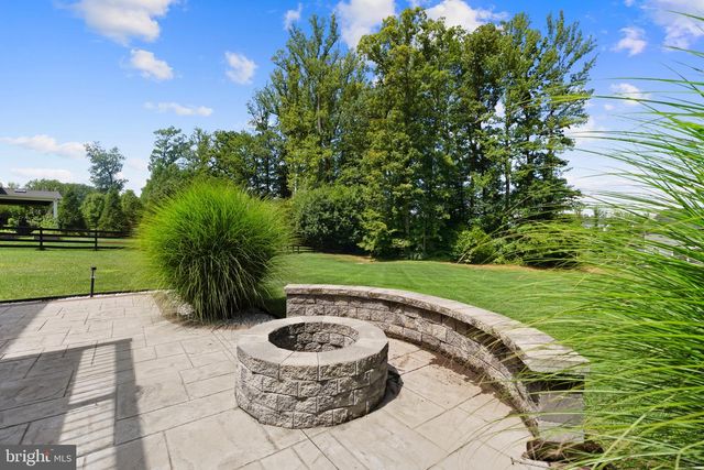 6468 BOB WHITE DR, Warrenton, VA 20187