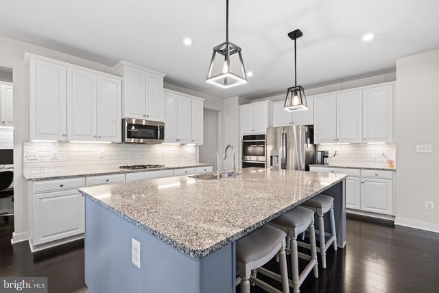 6468 BOB WHITE DR, Warrenton, VA 20187