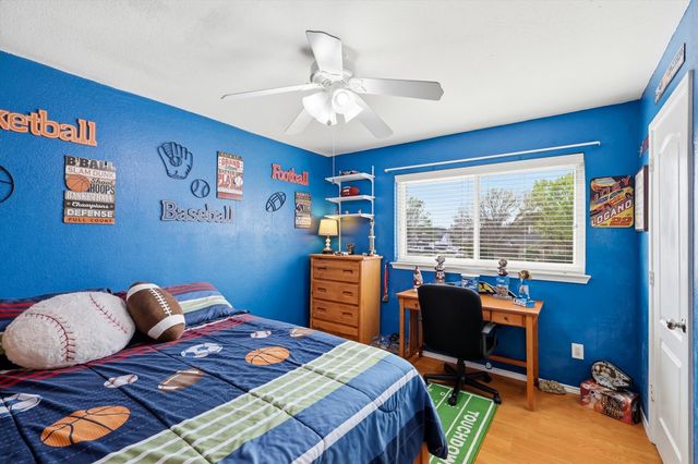 5901 Rushing Creek Court, Haltom City, TX 76137