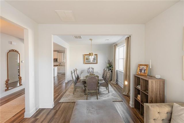 7835 Brewton Creek Dr, Cumming, GA 30028