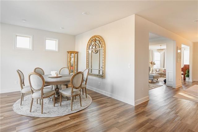 7835 Brewton Creek Dr, Cumming, GA 30028