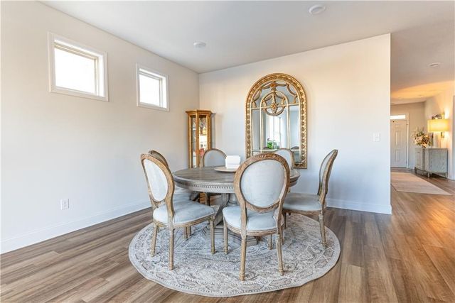 7835 Brewton Creek Dr, Cumming, GA 30028