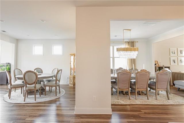 7835 Brewton Creek Dr, Cumming, GA 30028