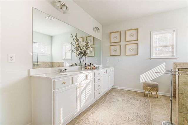 7835 Brewton Creek Dr, Cumming, GA 30028